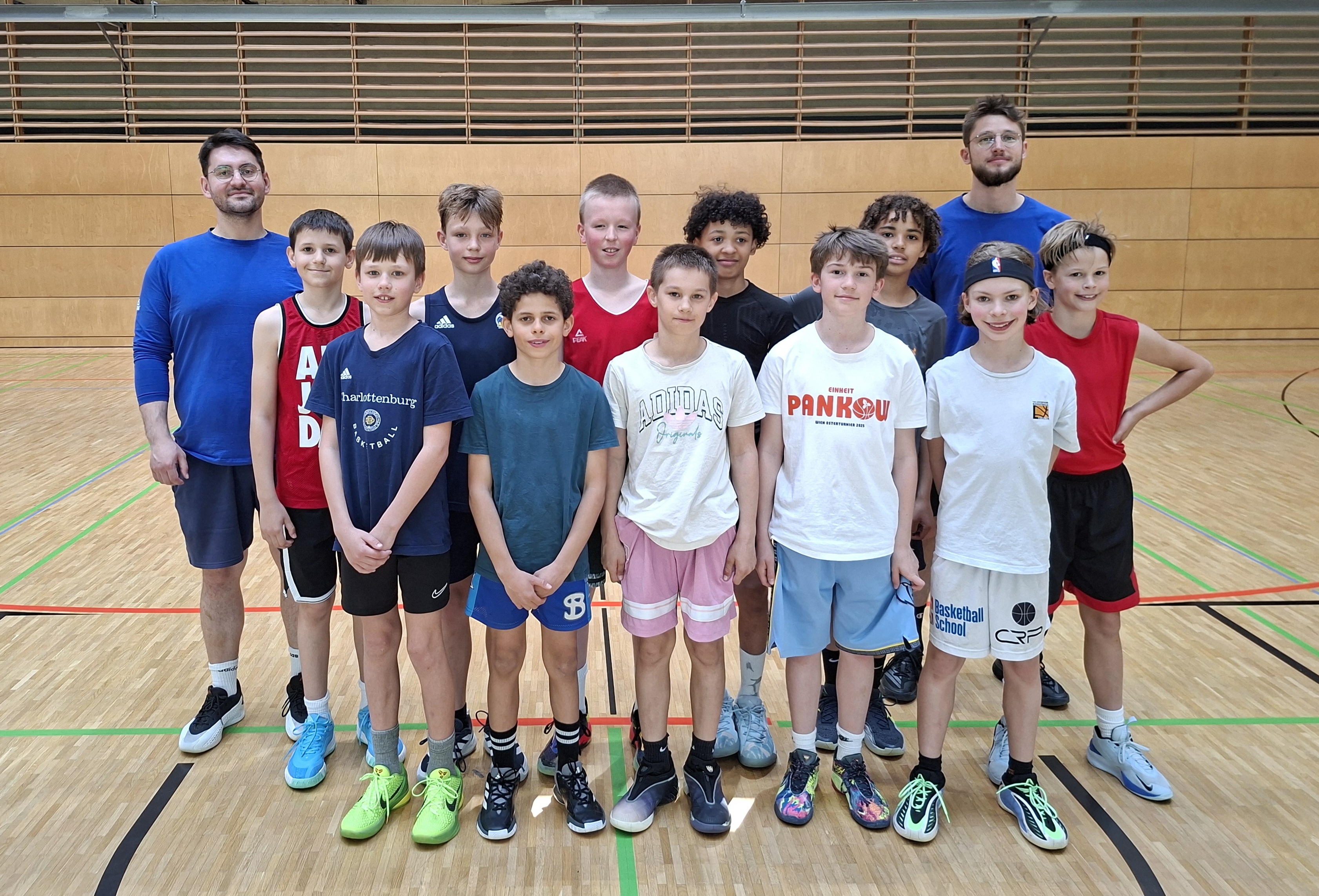 Teamfoto vom Berliner Basketball Verband